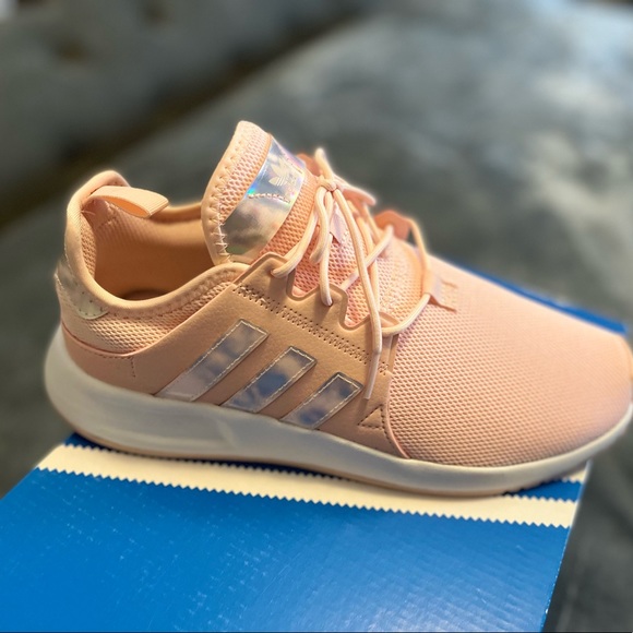 Adidas - Picture 2 of 4